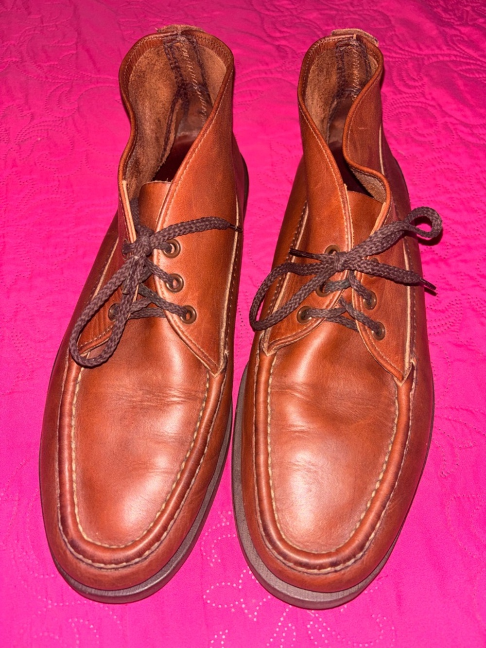 Men's Russell Moccasin Brown Leather Chukka Boots - Classic Lace-Up Style